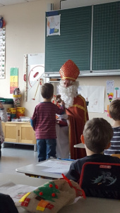 Der Nikolaus weiß tatsächlich alles über uns Schulkinder!